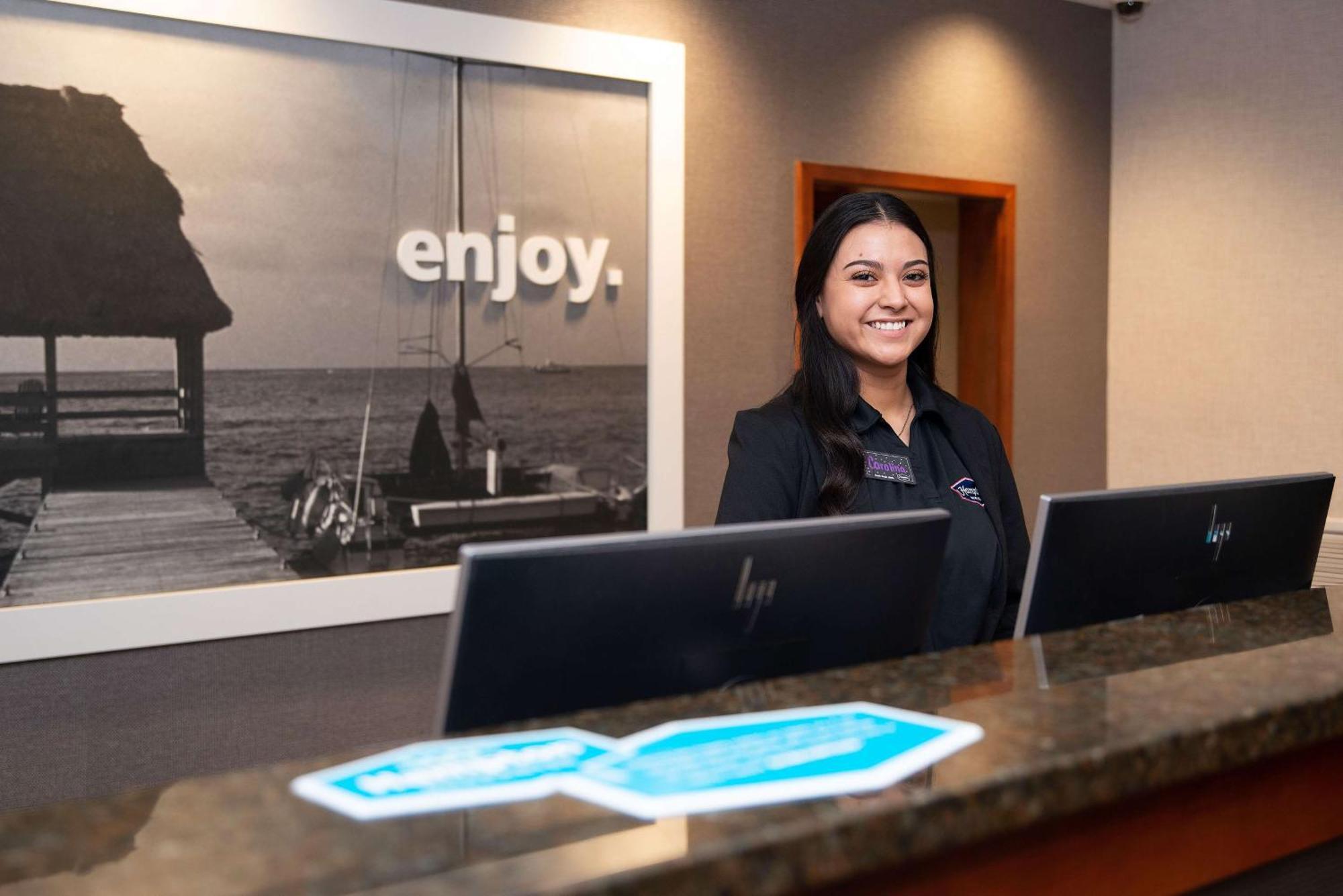 Hampton Inn & Suites Jacksonville Buitenkant foto