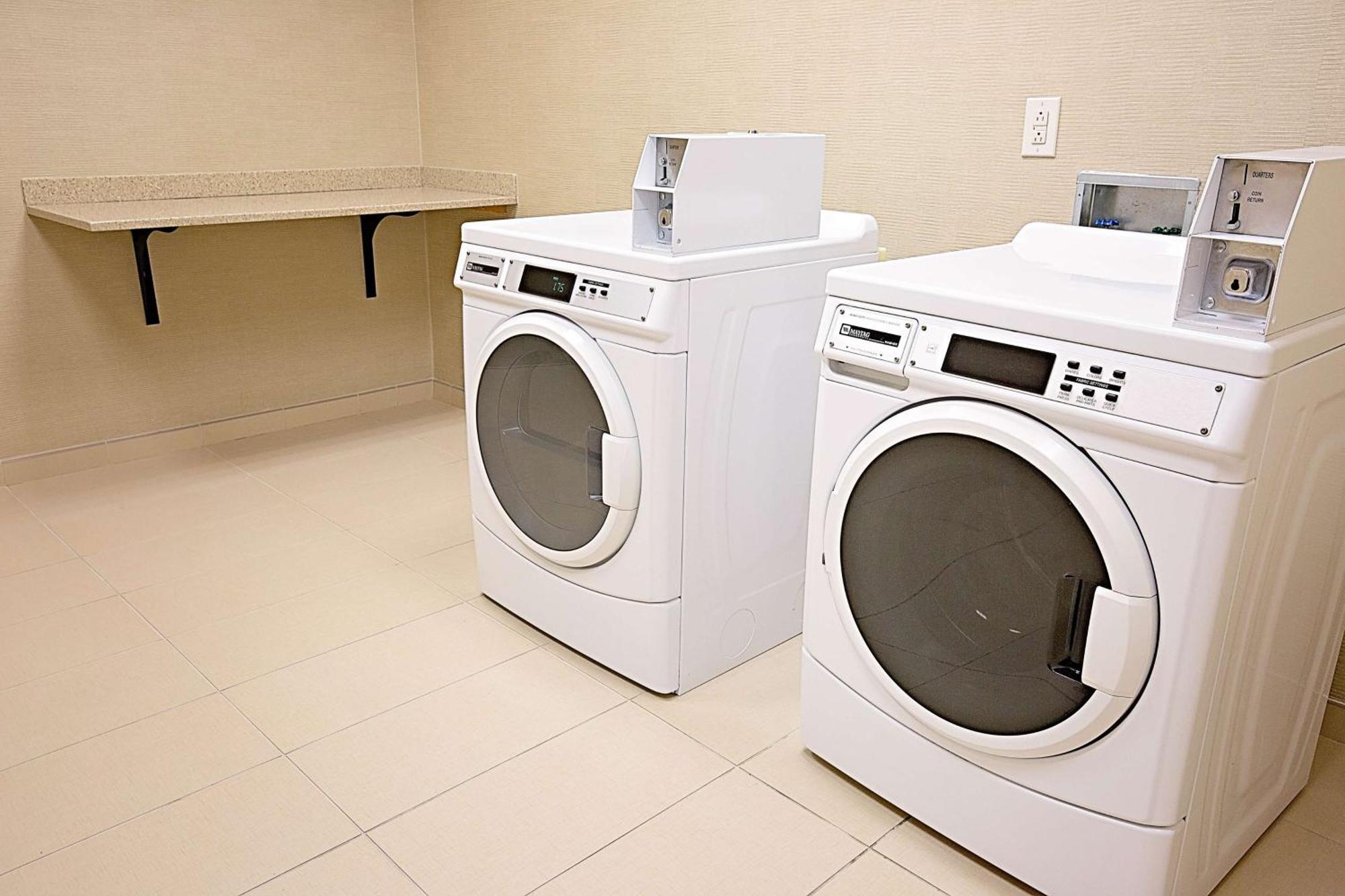 Hampton Inn & Suites Jacksonville Buitenkant foto